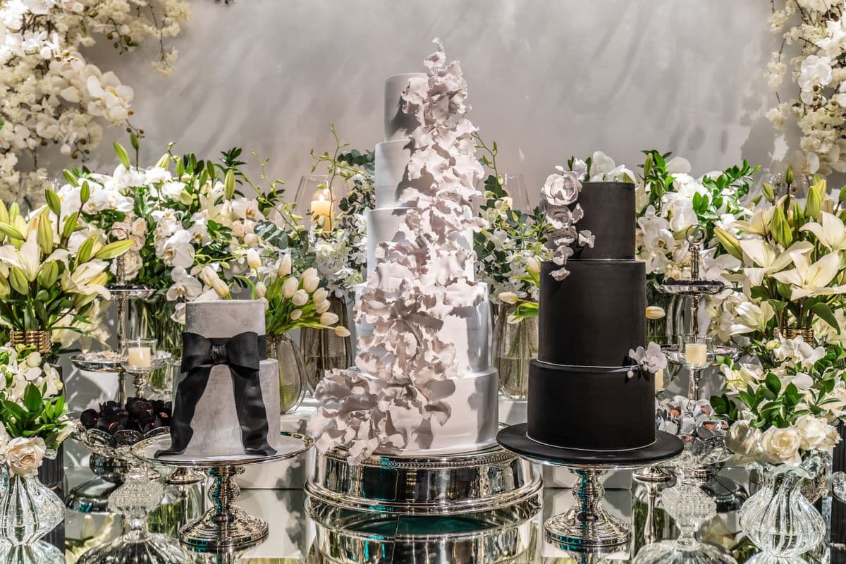Luxury wedding cake with refined design details